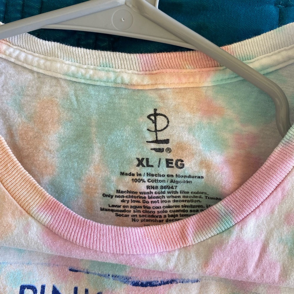 Pink Floyd Top - Picture 2 of 2